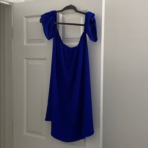 Off the shoulder dress!